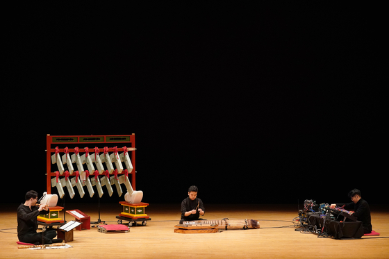 Music director Lim Yong-ju's "Resonating" (translated), which introduces a unique traditional Korean instrument called pyeongyeong, will premier on Feb. 26 at the Daehakro Arts Theater in central Seoul. [ARKO]