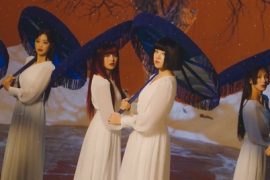 A captured image from the music video of girl group (G)I-DLE's new track ″Hwaa,″ which was criticized by Korean fans for its usage of Japanese and Chinese images in its traditional theme for the song, instead of sticking to something strictly Korean. [CUBE ENTERTAINMENT]