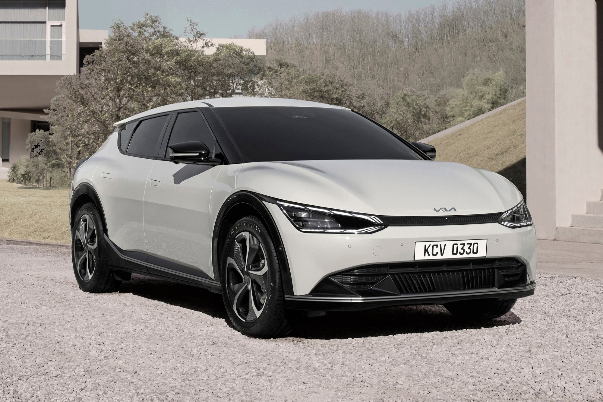 Kia Just Released Photos of Its First Electric Car - And They're Incredible