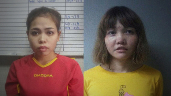 말레이시아 쿠알라룸푸르 국제공항에서 김정남을 암살한 혐의를 받고 있는 두 여성(왼쪽) 인도네시아인 Siti Isiah와 베트남인 Duan Thi Huong. [THE COOP]