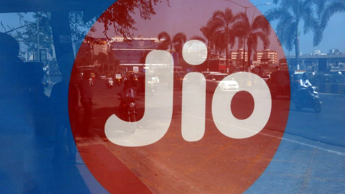 JioDown Trends on Twitter, Multiple Reliance Jio Users Reporting Issues on DownDetector