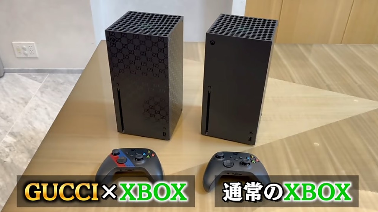 Hikakin은 Xbox를 원한다고 말했지만 Gucci Xbox Series X를 표준 모델과 비교한 내용은 다음과 같습니다.  어쩌면 그도 정규품을 얻었습니까?  (스크린샷: 히카킨TV / 유튜브)