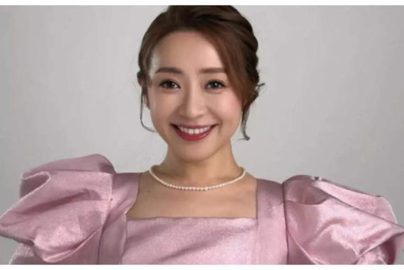 말레이시아 스타 퀸시 쳉(Quincy Cheng)이 갑작스러운 불편함을 호소하다 촬영장에서 사망했습니다.