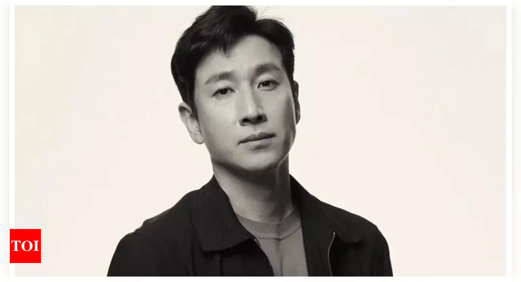 이선균 사망 : 수현, 이지훈 등 배우들이 “모든 사람은 자신의 잘못을 용서받을 자격이 있다”며 그의 죽음을 애도했다.