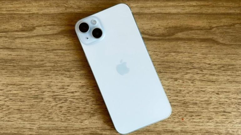 애플, '배터리 게이트' 피해 아이폰 소유자들에게 합의금 지급
