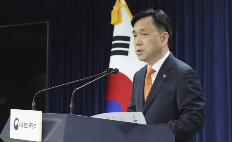 한국, 채팅앱 라인네이버 운영사에 대한 공정한 대우 필요성 강조